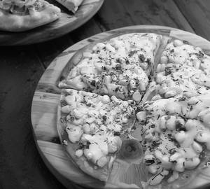 Tandoori Sweet Corn Pizza 9inc