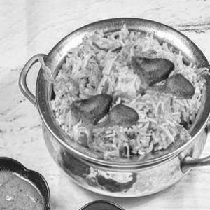 Chicken. Biriyani.
