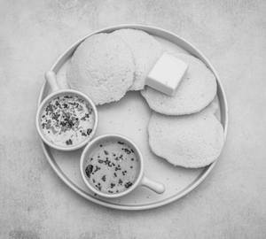 Butter Idly [4 Pieces]