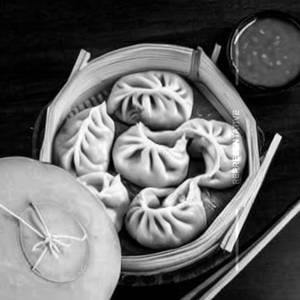 Cheese smoked momos