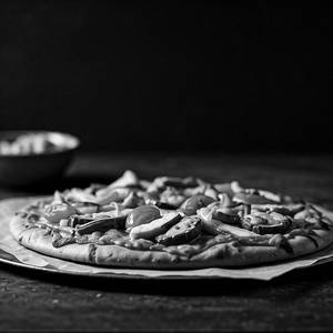 Signature Veg Pizza