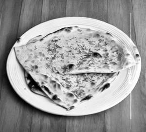 Chilli Cheese Garlic Naan (stuffed)