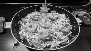Pan Fried Momos (4pieces)