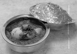 Dum Aloo Banarasi