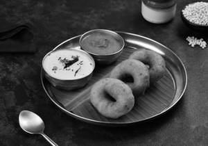 Vada (3 Pc)