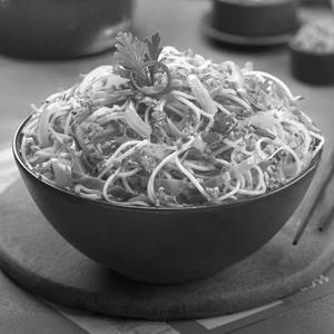 Veg Chilli Garlic Noodles