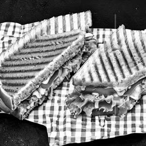 Veg Cheese Grill Sandwich