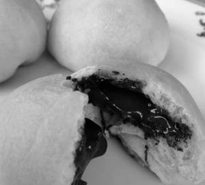 Chocolate bun