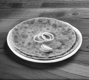 Pyaz Paratha