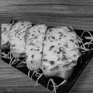 Classic Garlic Bread