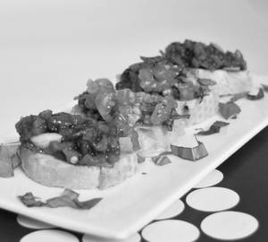 Crostini With Roasted Pepper