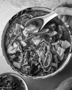 Veg Hot & Sour Soup. (serves 1)