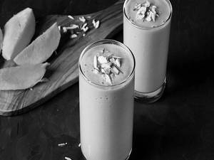 MANGO SHAKE