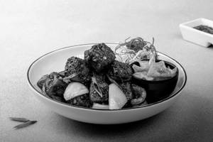 Tangra Style Chili Paneer