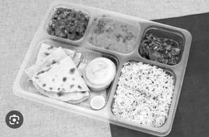 Deluxe Thaali