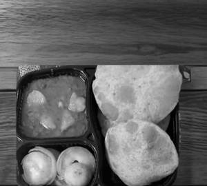 8 Aloo Poori