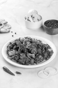 CHILLY MUSHROOM DRY