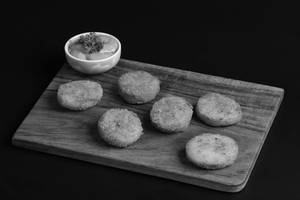 Chicken Nuggets [6 Pcs]
