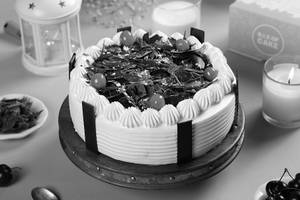 Black Forest Cake (500 Gm)