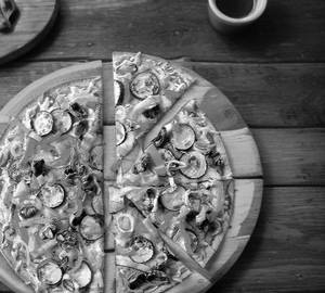 Farmhouse Pizza