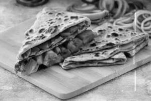 Mix Veg Paratha
