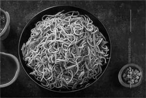 Veg Hakka Noodles       