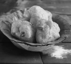 Kara Vadai 