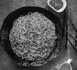 Garlic noodles