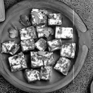 Medium Pepper Paneer