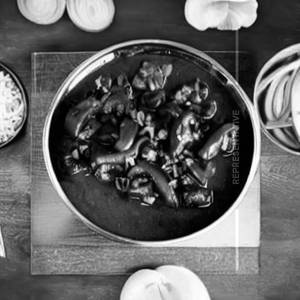 Spicy Mushroom Do Pyaza