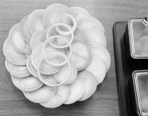 Onion Salad ( Non Jain )