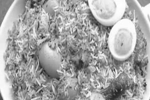 Egg chicken biryani