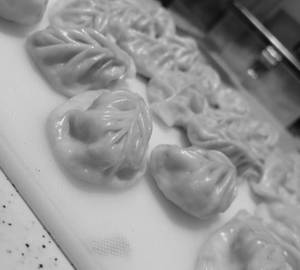 Chicken momos