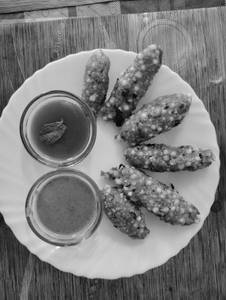 Sabudana Fries 6 Nos. With Mint Chutney