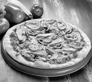 Farm house pizza