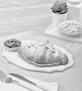 Almond Croissant