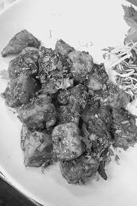 Paneer In Burnt Garlic Sauce