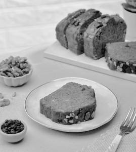 Banana Walnut Tea Cake