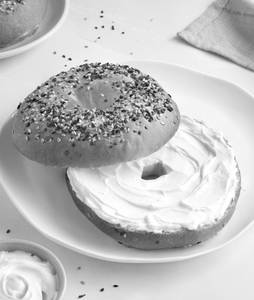 Classic Cream Cheese Bagel