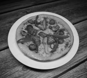 8" Guntur Mushroom Pizza 
