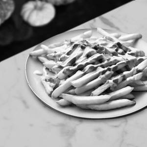 Tandoori Mayo Fries
