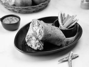 Peri Peri Paneer Shawarma Roll(Wheat)