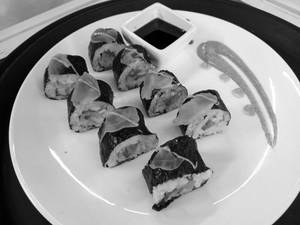 Prawn Maki Shushi (8 Pcs)