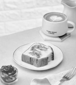 Lemon Raspberry Tea Cake
