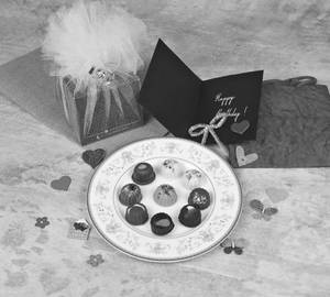Happy Birthday Chocolate Gift Box (Box Of 20)