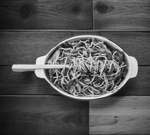 Veg Hakka Noodles
