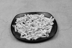Cheesy Mayo Fries