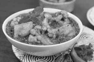 Gobhi Matar Masala