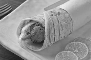 Egg chiken roll