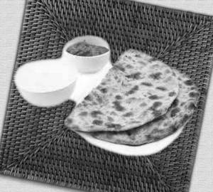 2 dal paratha dahi achar